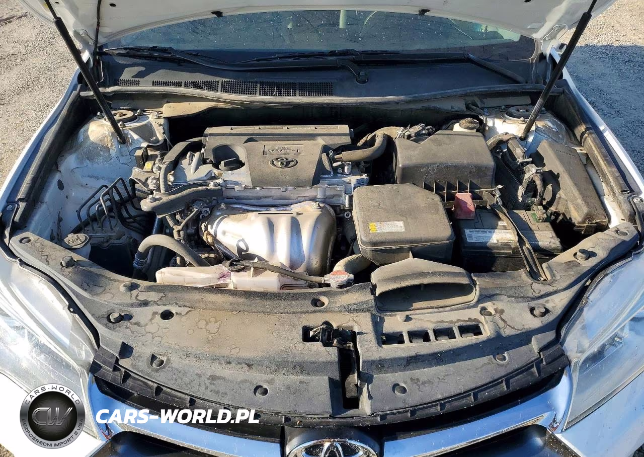 2016 Toyota Camry Le VIN:4T4BF1FK2GR570110 - 11
