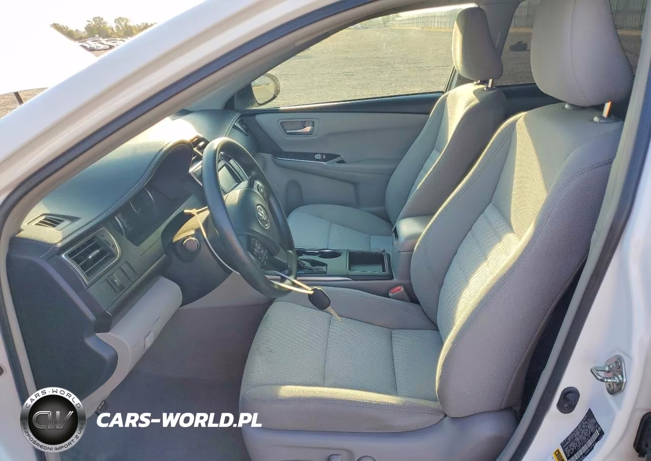 2016 Toyota Camry Le VIN:4T4BF1FK2GR570110 - 7