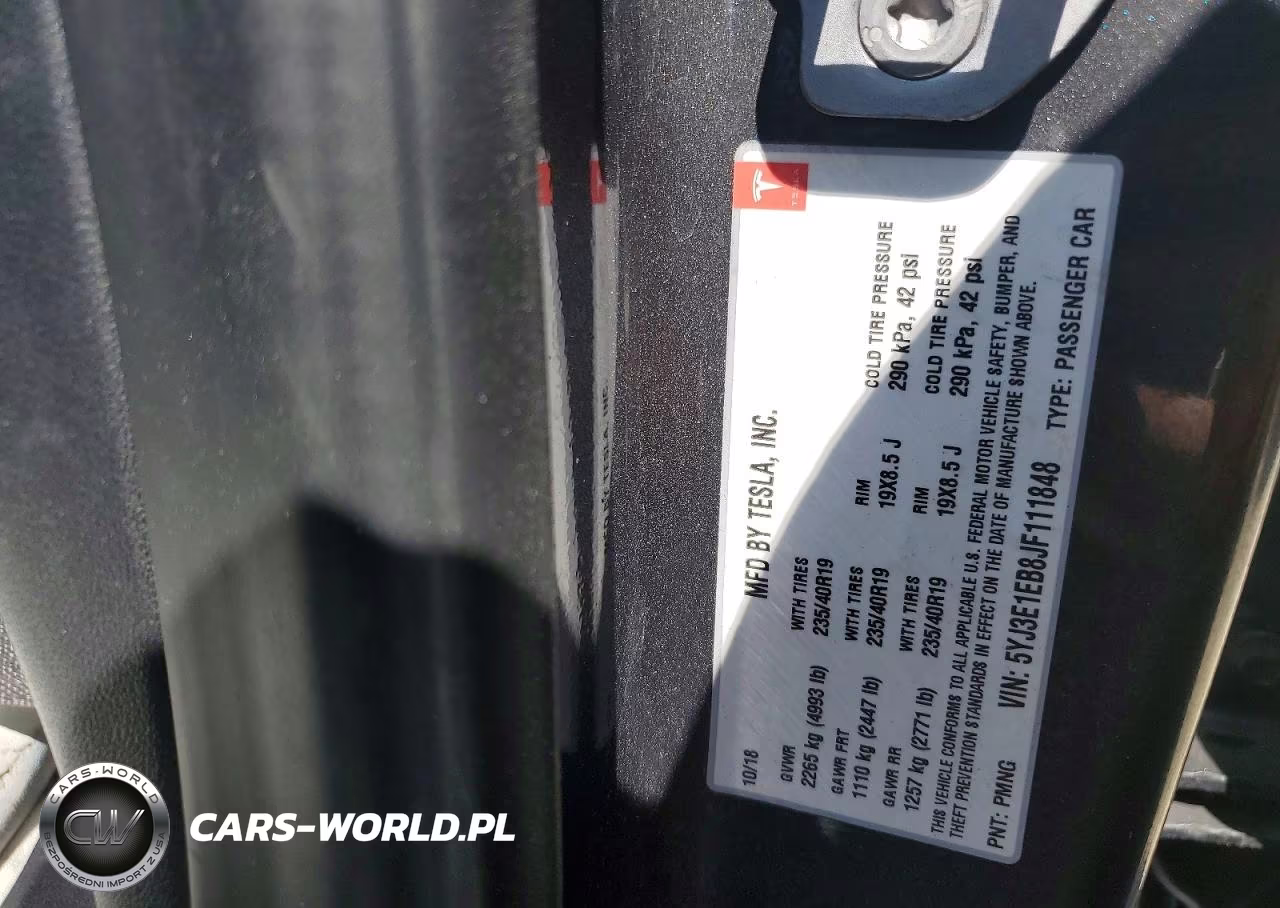 2018 Tesla Model 3 VIN:5YJ3E1EB8JF111848 - 12