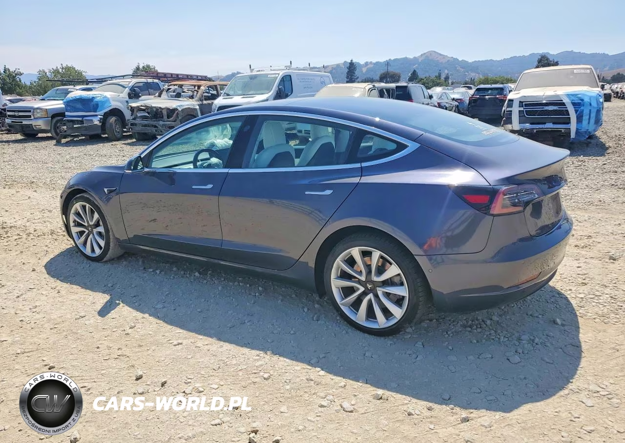 2018 Tesla Model 3 VIN:5YJ3E1EB8JF111848 - 2