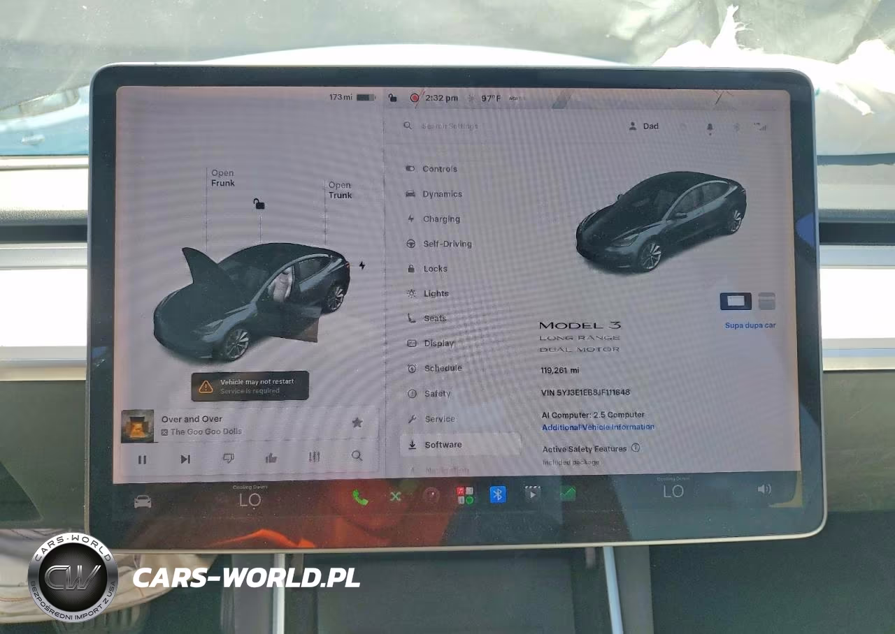 2018 Tesla Model 3 VIN:5YJ3E1EB8JF111848 - 9