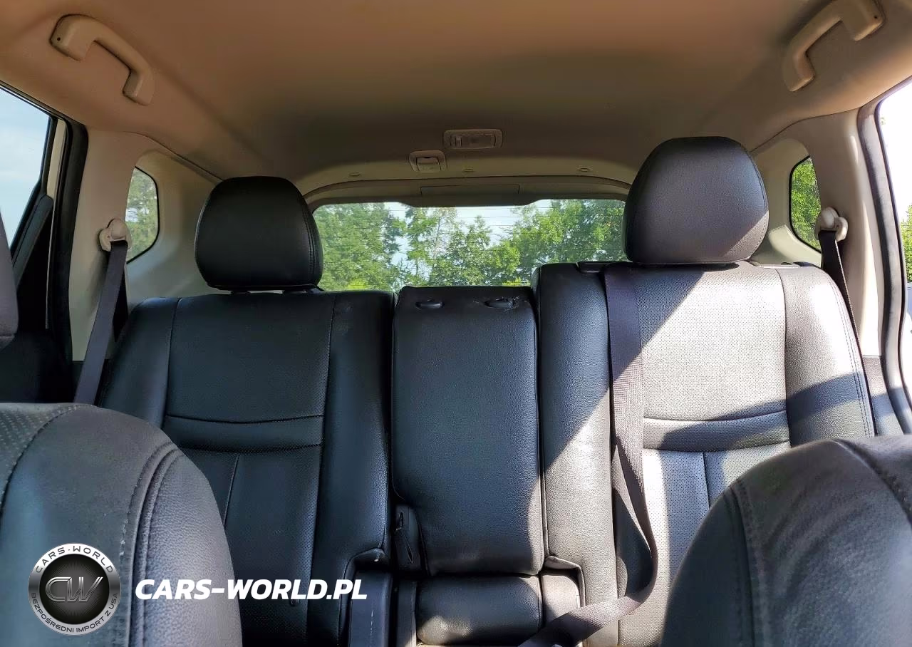 2018 Nissan Rogue Sv VIN:KNMAT2MT0JP621792 - 10