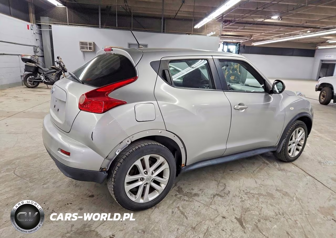 2011 Nissan Juke S VIN:JN8AF5MR0BT017069 - 3