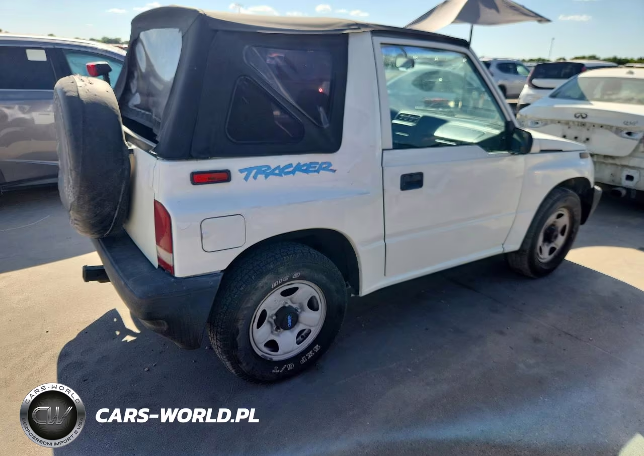 1996 Geo Tracker VIN:2CNBJ1868T6936122 - 3