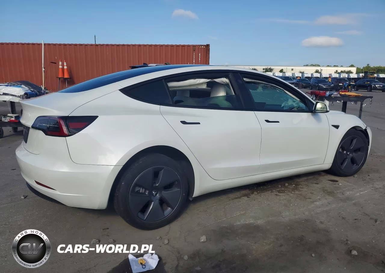 2023 Tesla Model 3 VIN:5YJ3E1EA8PF573116 - 3