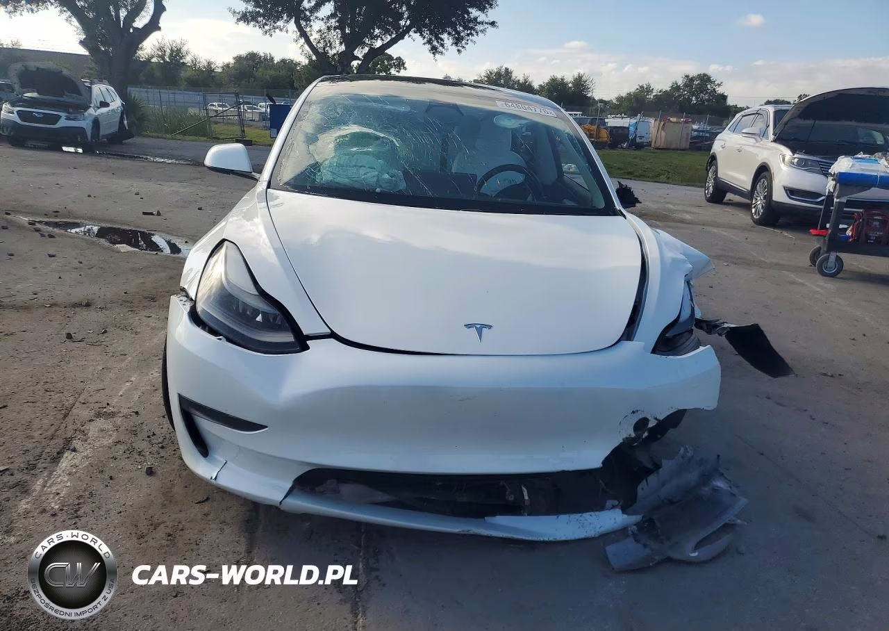 2023 Tesla Model 3 VIN:5YJ3E1EA8PF573116 - 5