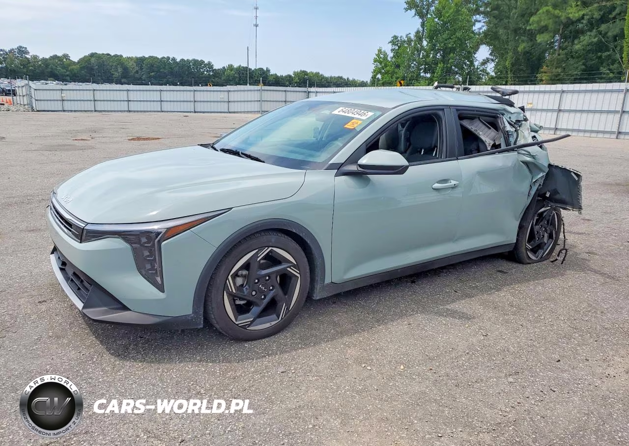 2025 Kia K4 Ex – zdjęcie 1 z 12