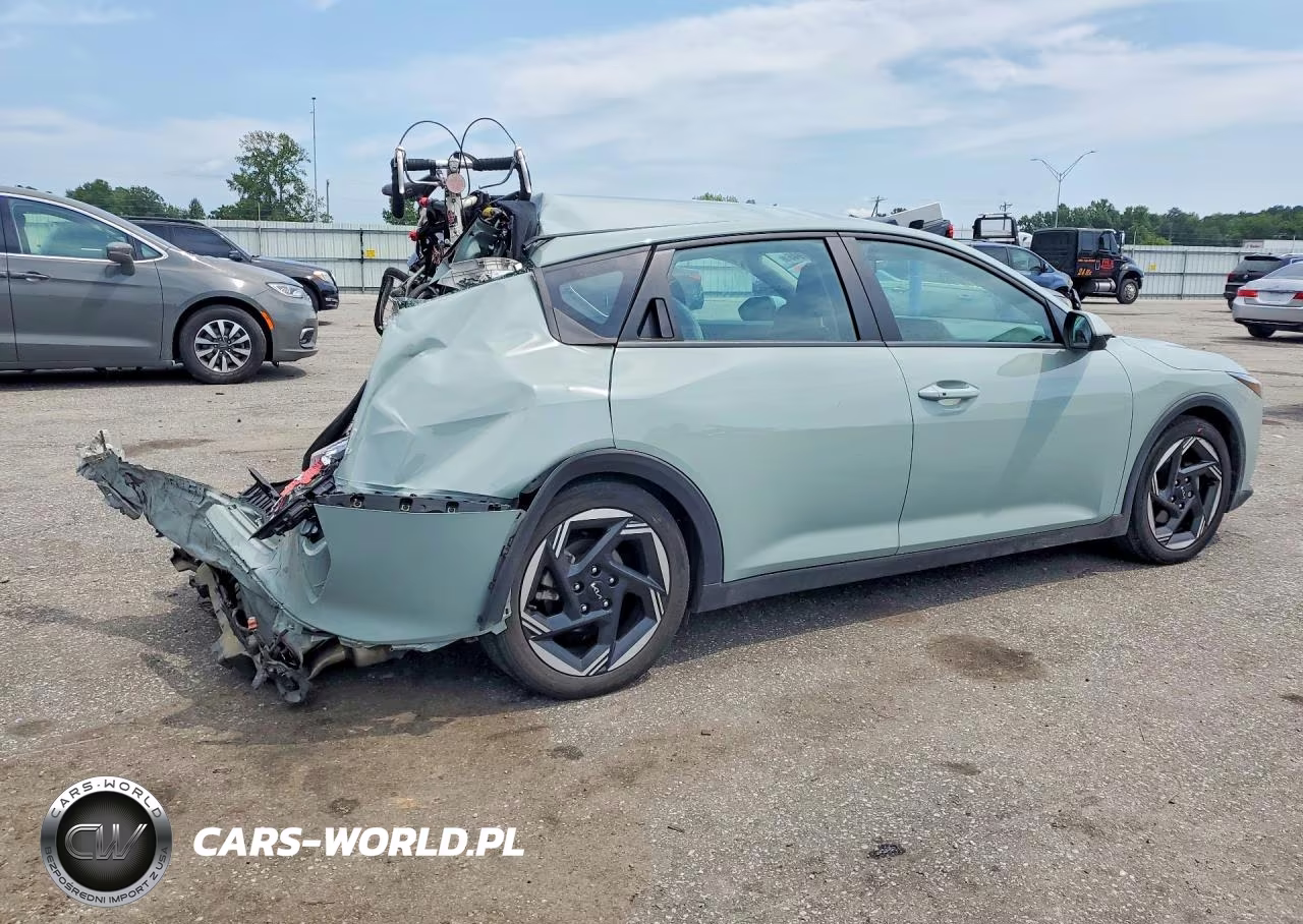 2025 Kia K4 Ex VIN:3KPFU4DEXSE040446 - 3
