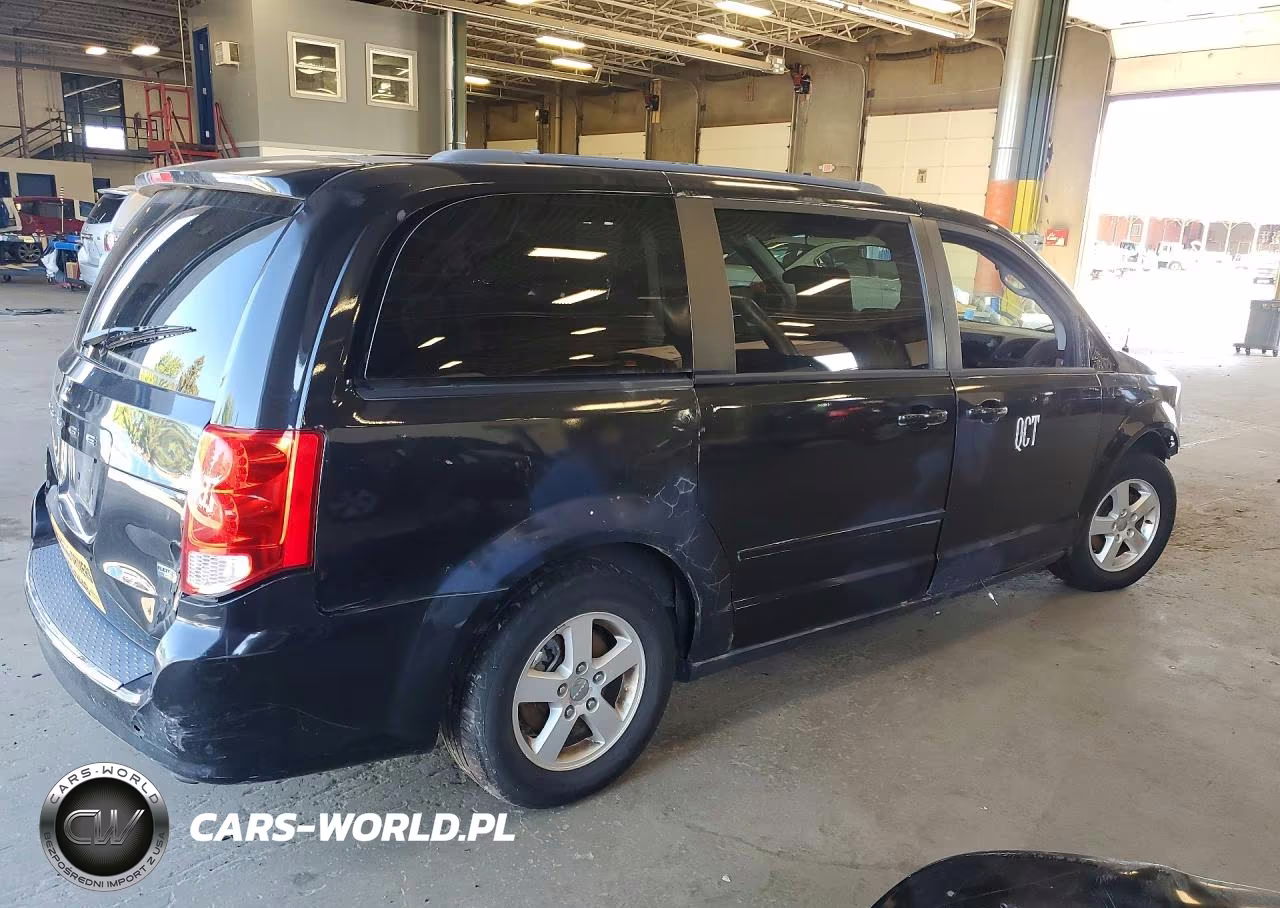 2013 Dodge Grand Caravan Sxt VIN:2C4RDGCG7DR523847 - 3
