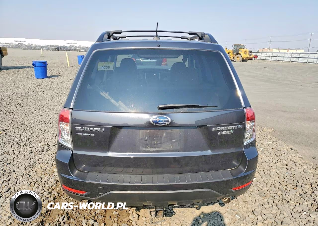 2012 Subaru Forester 2.5X Premium VIN:JF2SHADC3CH408012 - 6