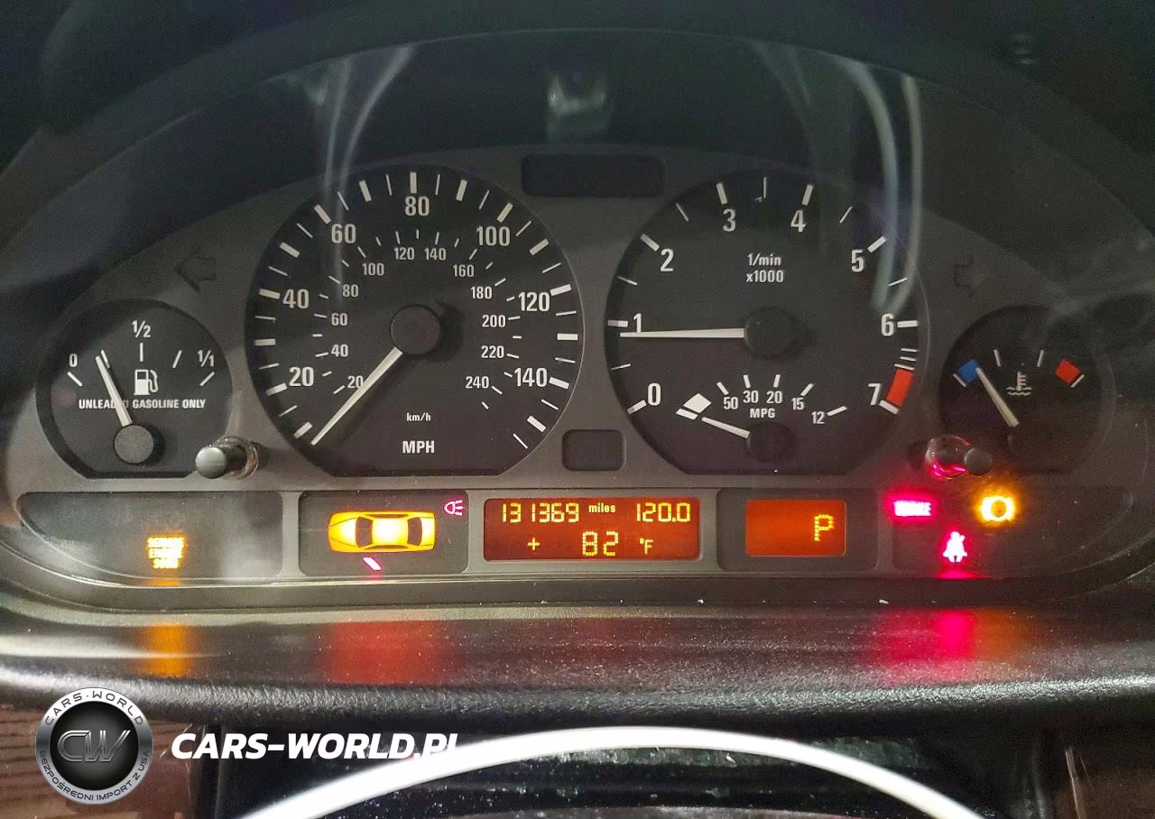 2004 BMW 325 Xi VIN:WBAEU33434PR07605 - 9