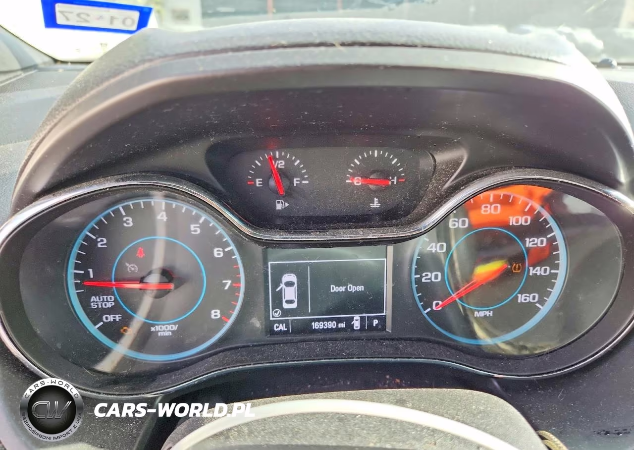 2017 Chevrolet Cruze Lt VIN:1G1BE5SM6H7199607 - 9