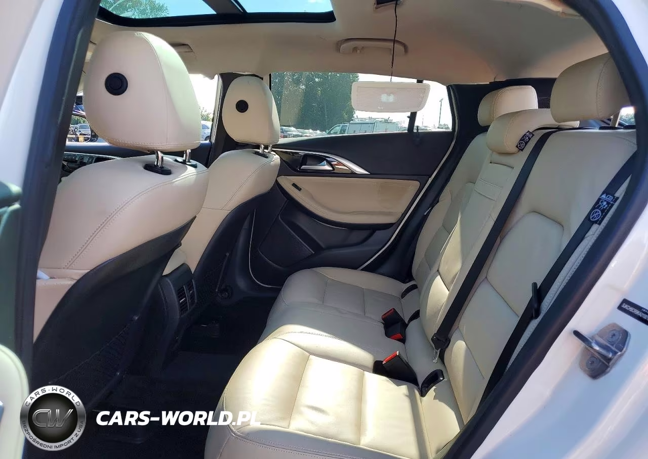2019 Infiniti Qx30 Essential VIN:SJKCH5CR9KA010016 - 10