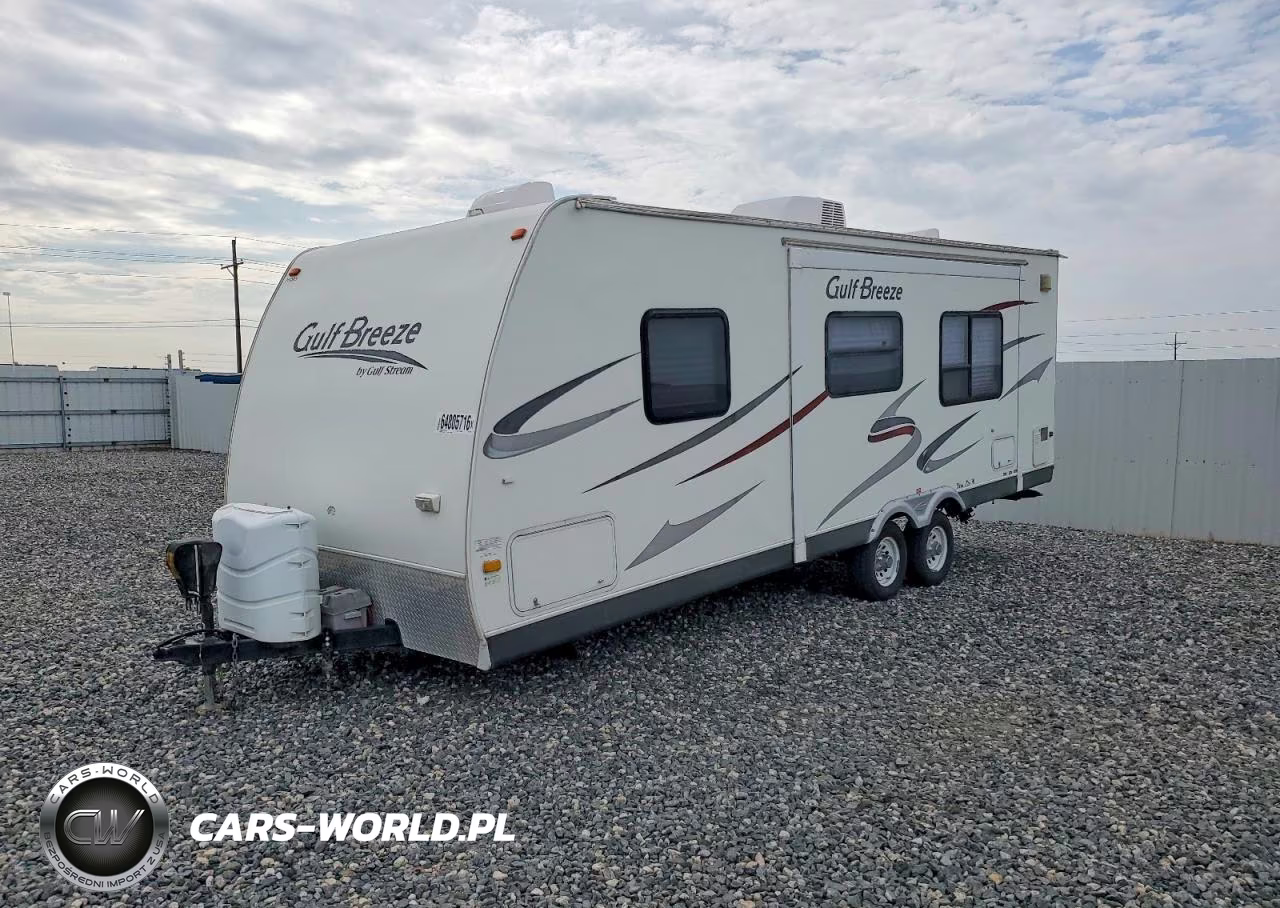2010 Gulf Stream Gulf Breez Camper VIN:1NL1XTM22A1026330 - 2