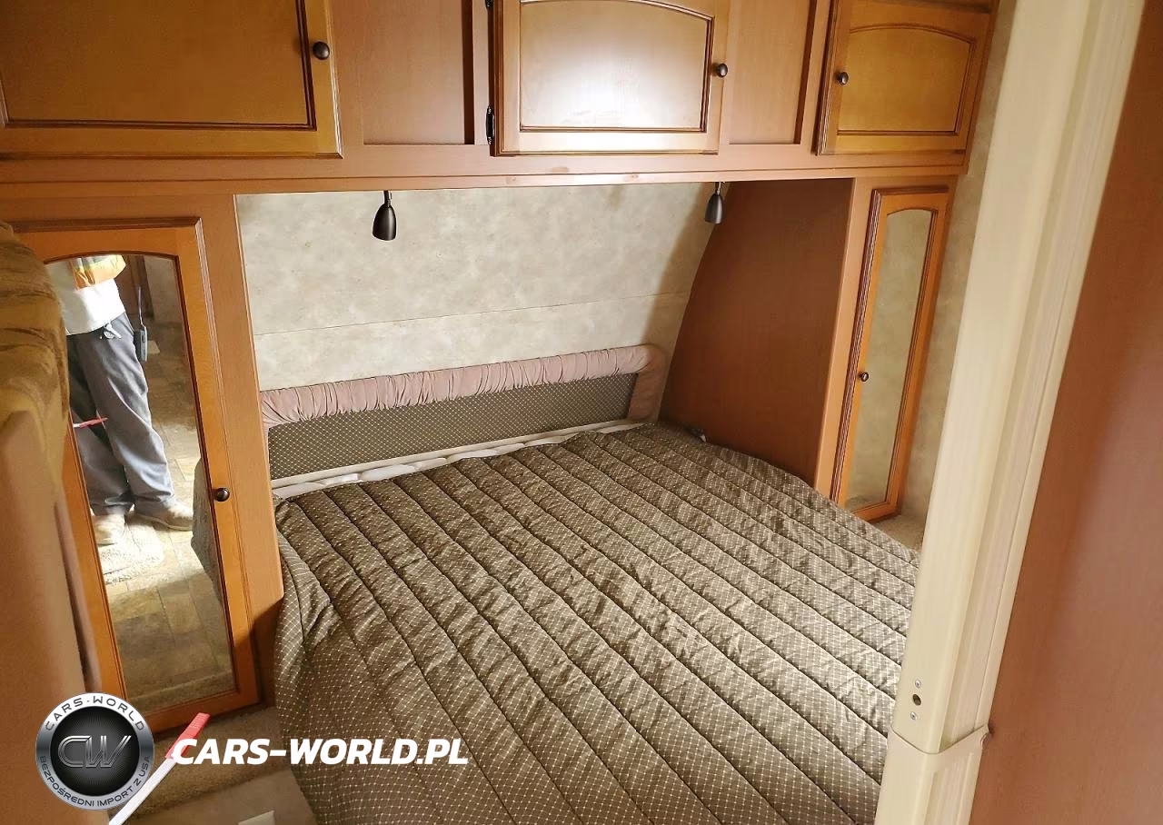2010 Gulf Stream Gulf Breez Camper VIN:1NL1XTM22A1026330 - 8