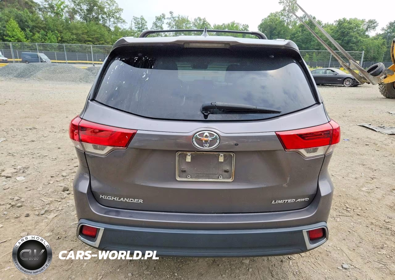 2018 Toyota Highlander Limited Platinum VIN:5TDDZRFH8JS885782 - 6
