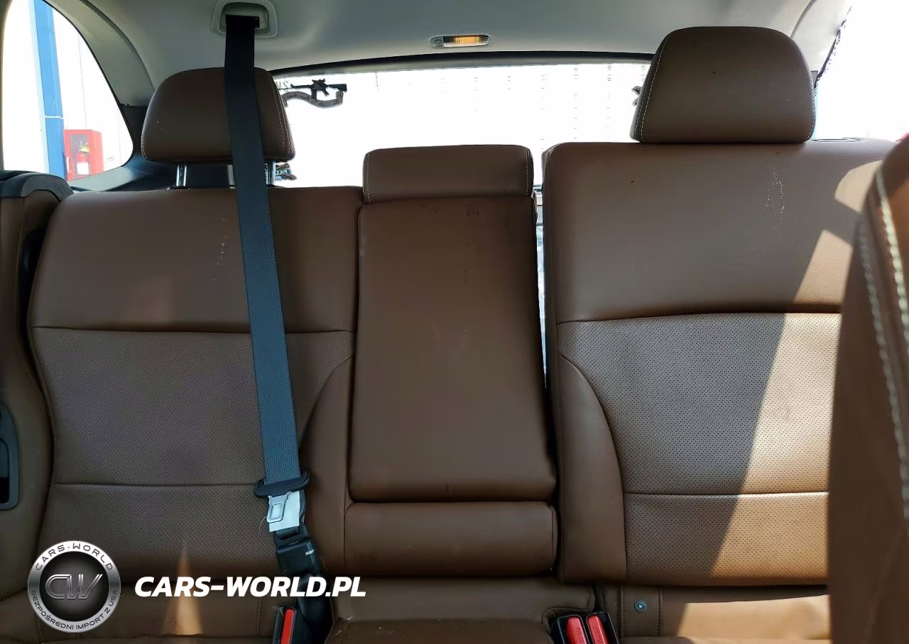 2017 Subaru Outback Touring VIN:4S4BSATC3H3379404 - 10