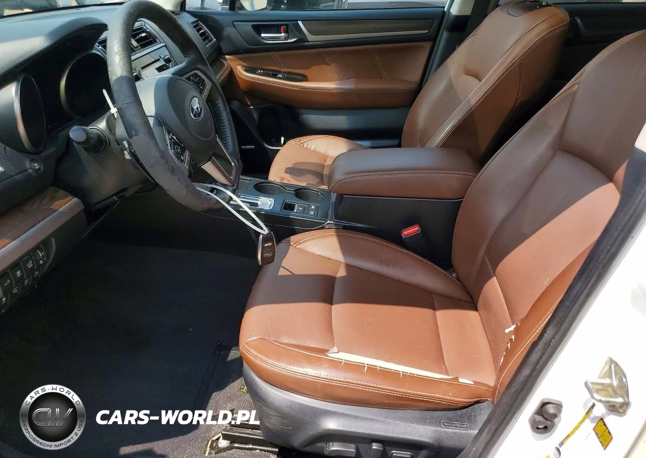 2017 Subaru Outback Touring VIN:4S4BSATC3H3379404 - 7