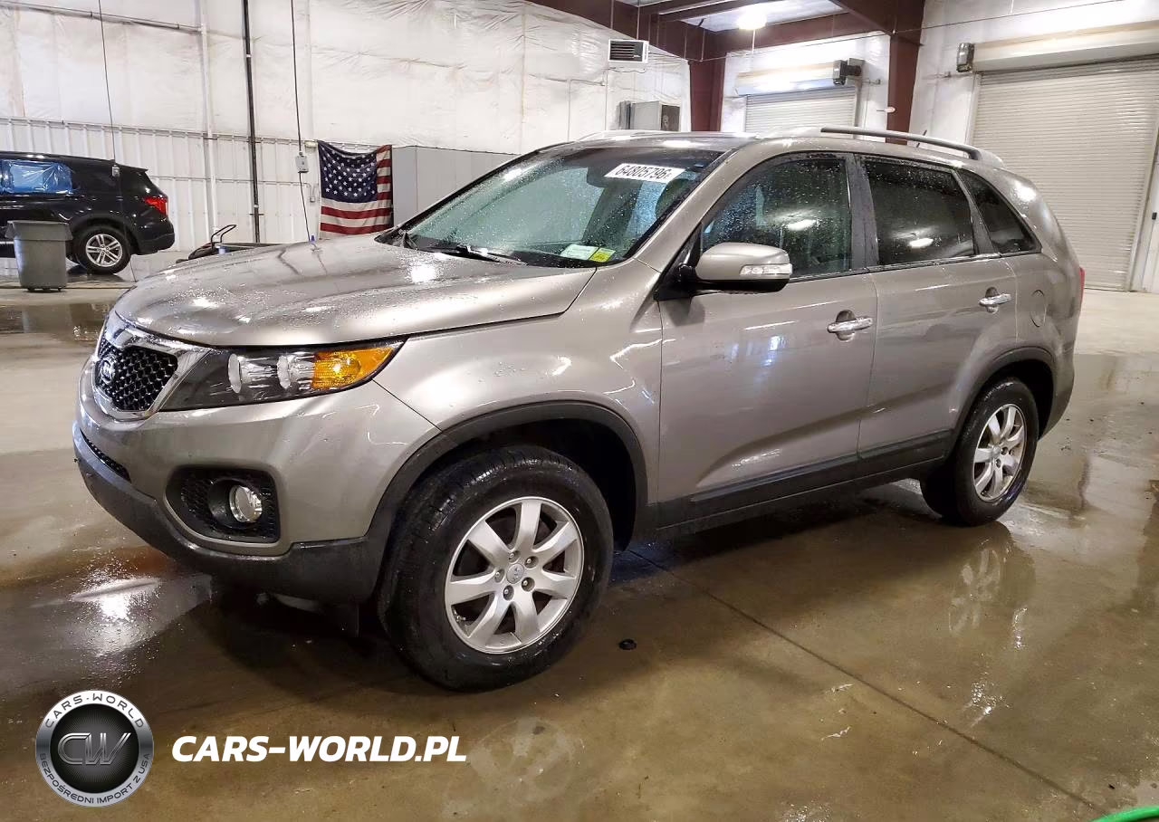 2011 Kia Sorento Lx VIN:5XYKT3A1XBG102833 - 1