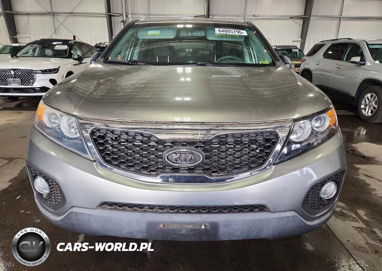 2011 Kia Sorento Lx VIN:5XYKT3A1XBG102833 - 5