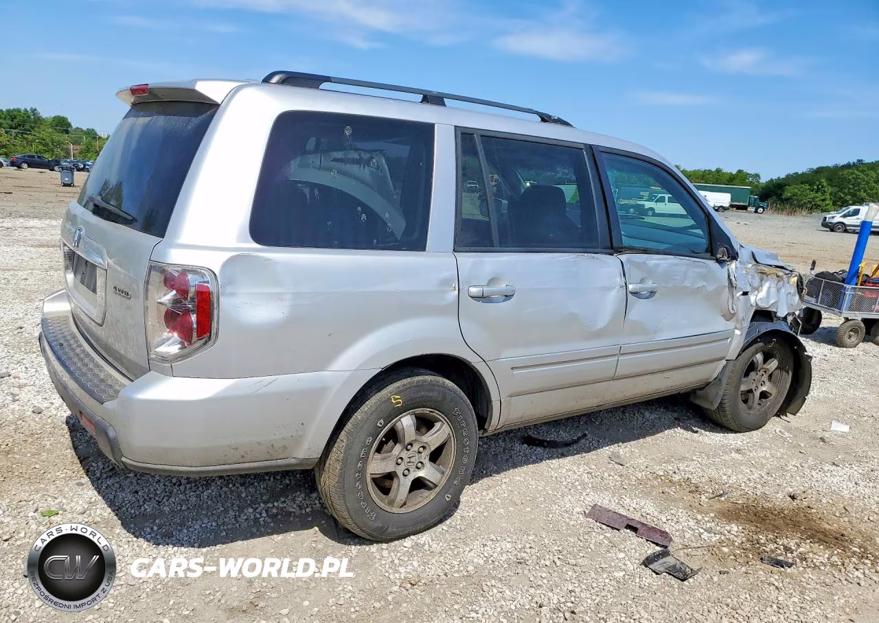 2008 Honda Pilot VIN:5FNYF18678B050360 - 3