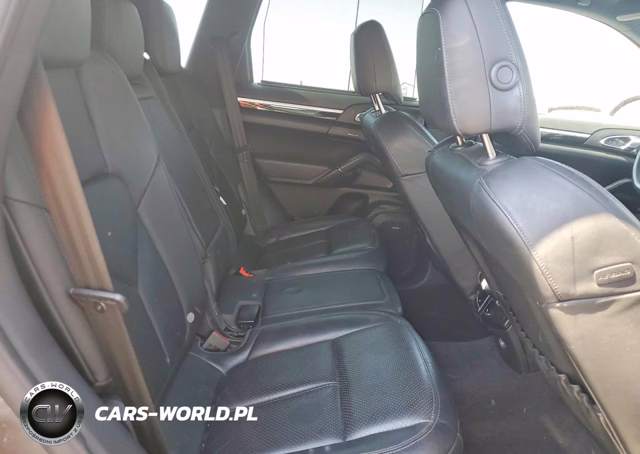 2013 Porsche Cayenne VIN:WP1AA2A24DLA10790 - 11