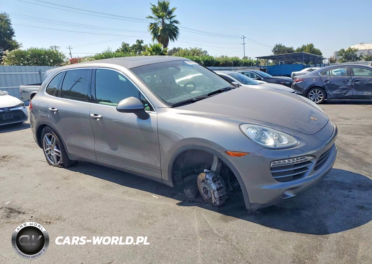 2013 Porsche Cayenne VIN:WP1AA2A24DLA10790 - 4