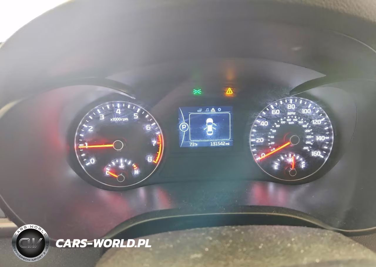 2018 Kia Optima Lx VIN:5XXGT4L37JG210758 - 9