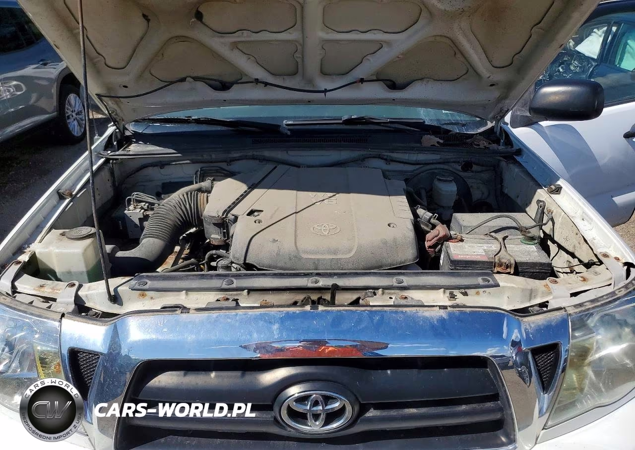 2008 Toyota Tacoma Base V6 VIN:5TEUU42N98Z471842 - 11