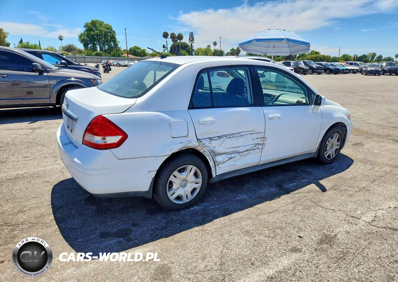 2010 Nissan Versa 1.8 S VIN:3N1BC1AP9AL364491 - 3