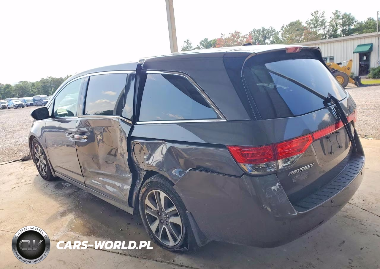 2015 Honda Odyssey Touring VIN:5FNRL5H91FB014353 - 2