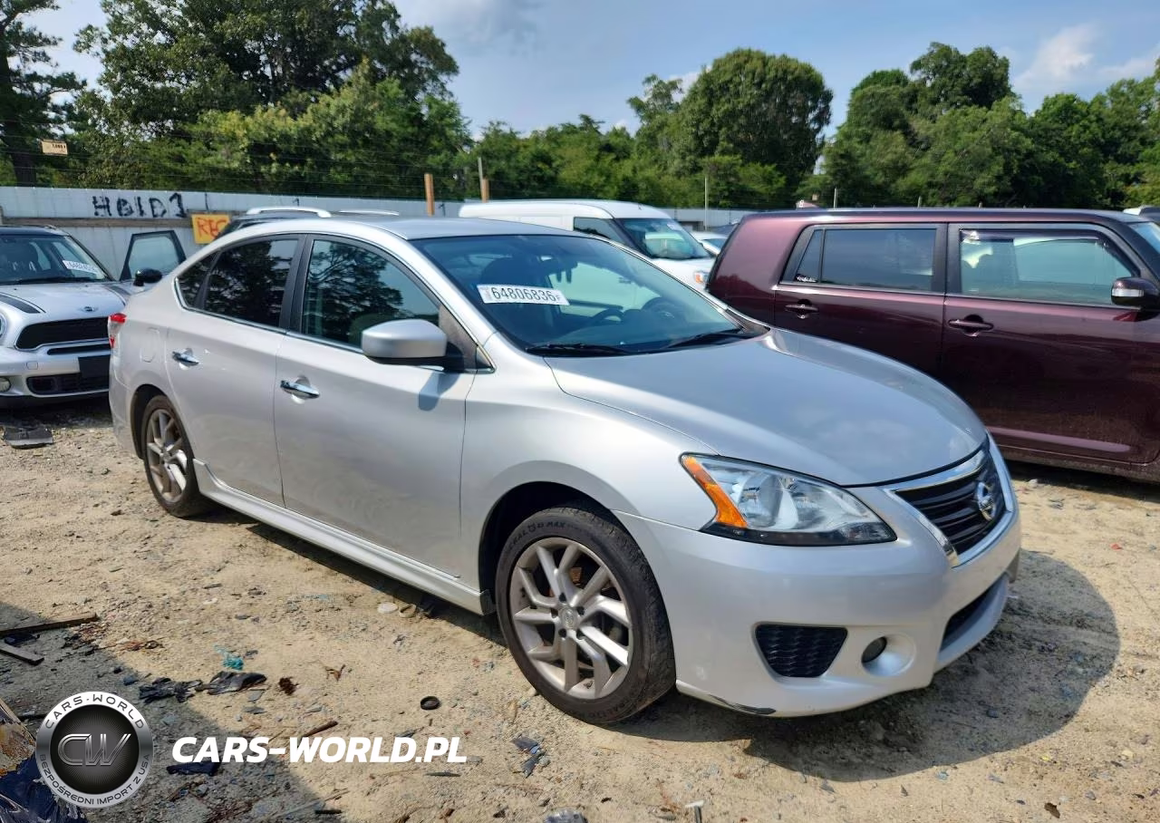 2014 Nissan Sentra Sr VIN:3N1AB7AP0EY331051 - 4