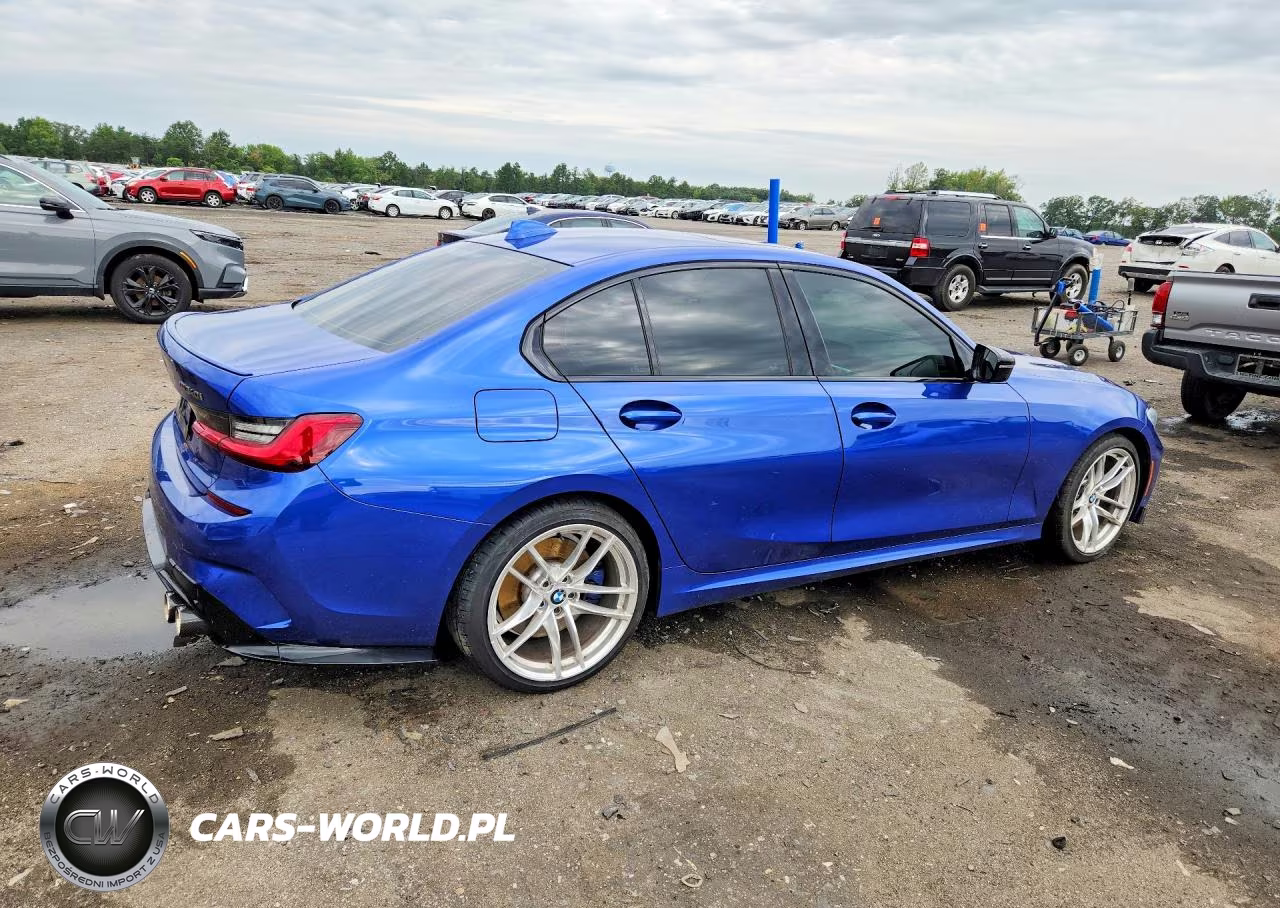 2021 BMW M340Xi VIN:3MW5U9J03M8C11246 - 3