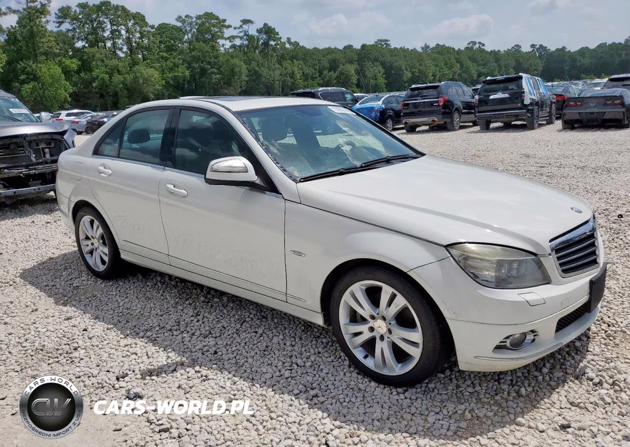 2009 Mercedes-Benz C 300 VIN:WDDGF54X29A153915 - 4