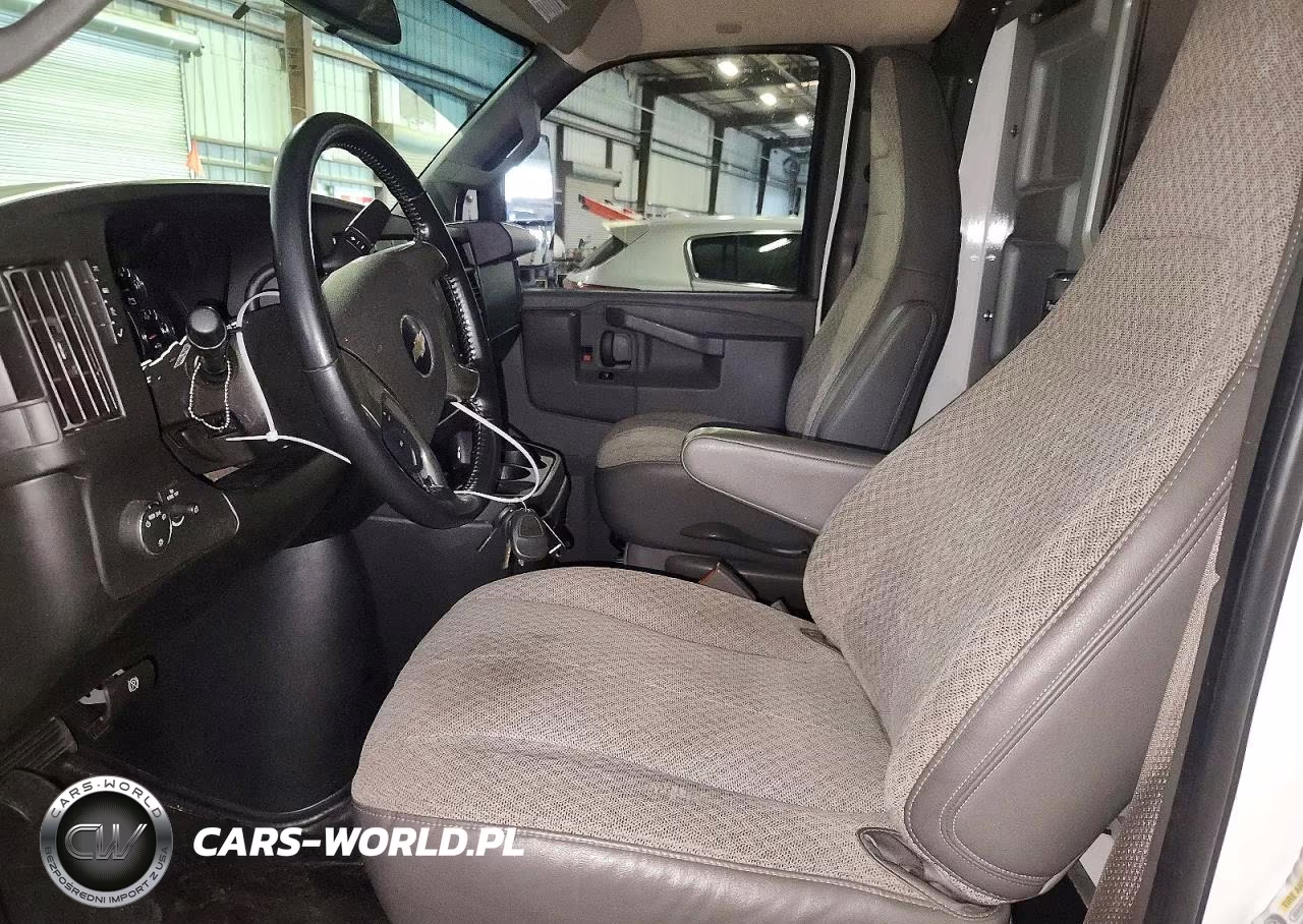 2019 Chevrolet Express G3500 VIN:1GB0GRFGXK1195336 - 7