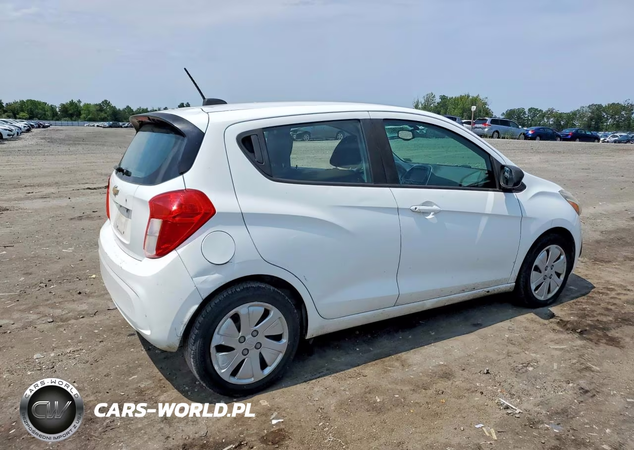 2018 Chevrolet Spark Ls VIN:KL8CB6SA9JC443711 - 3