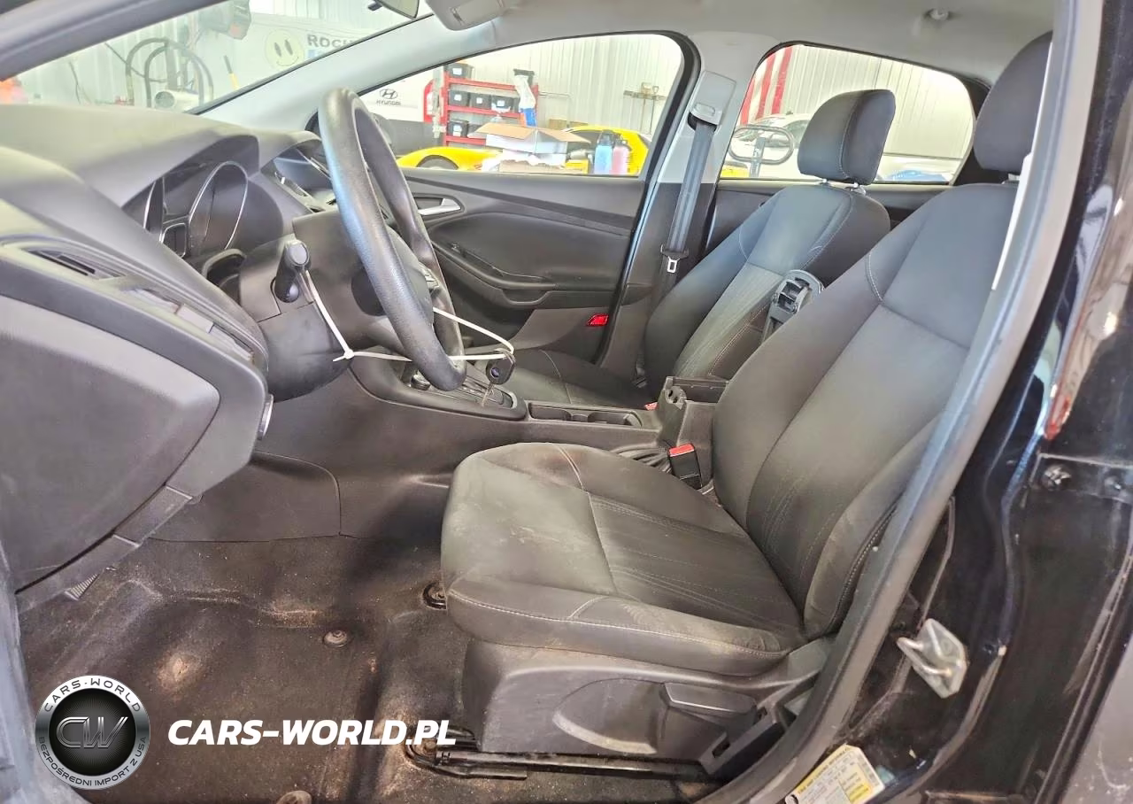 2016 Ford Focus Se VIN:1FADP3F28GL282216 - 7