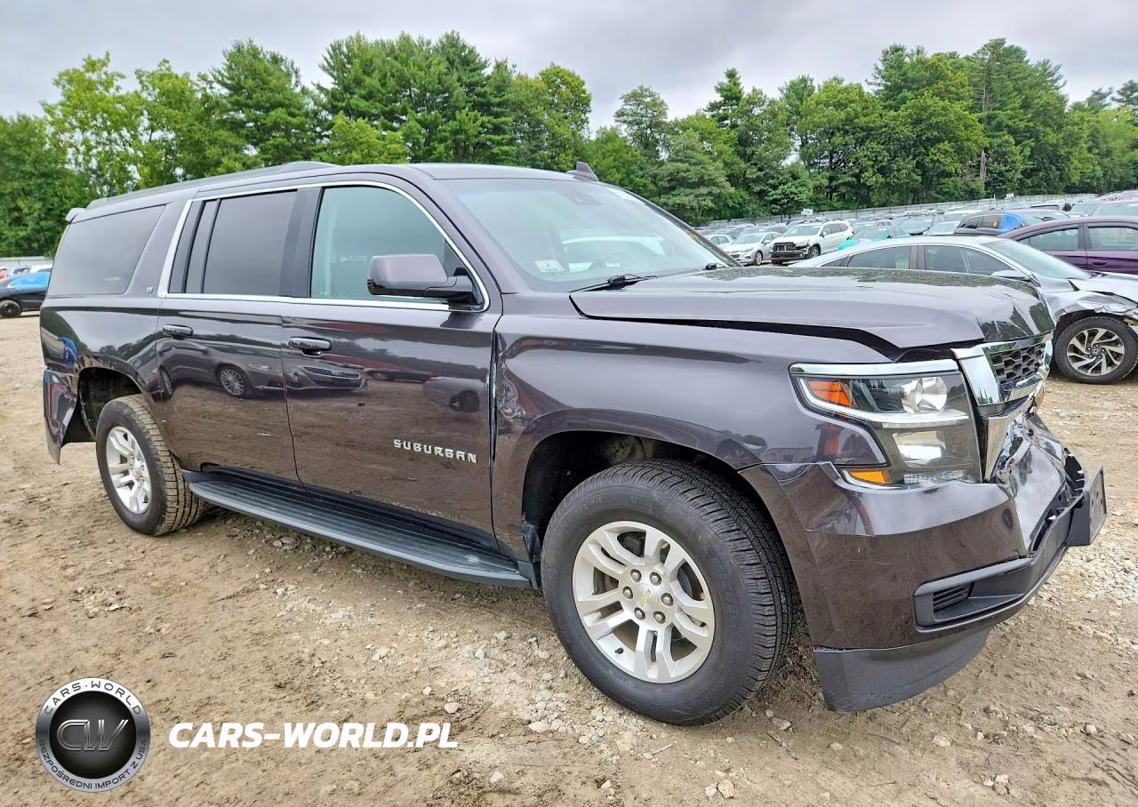 2018 Chevrolet Suburban K1500 Lt VIN:1GNSKHKC3JR132621 - 4