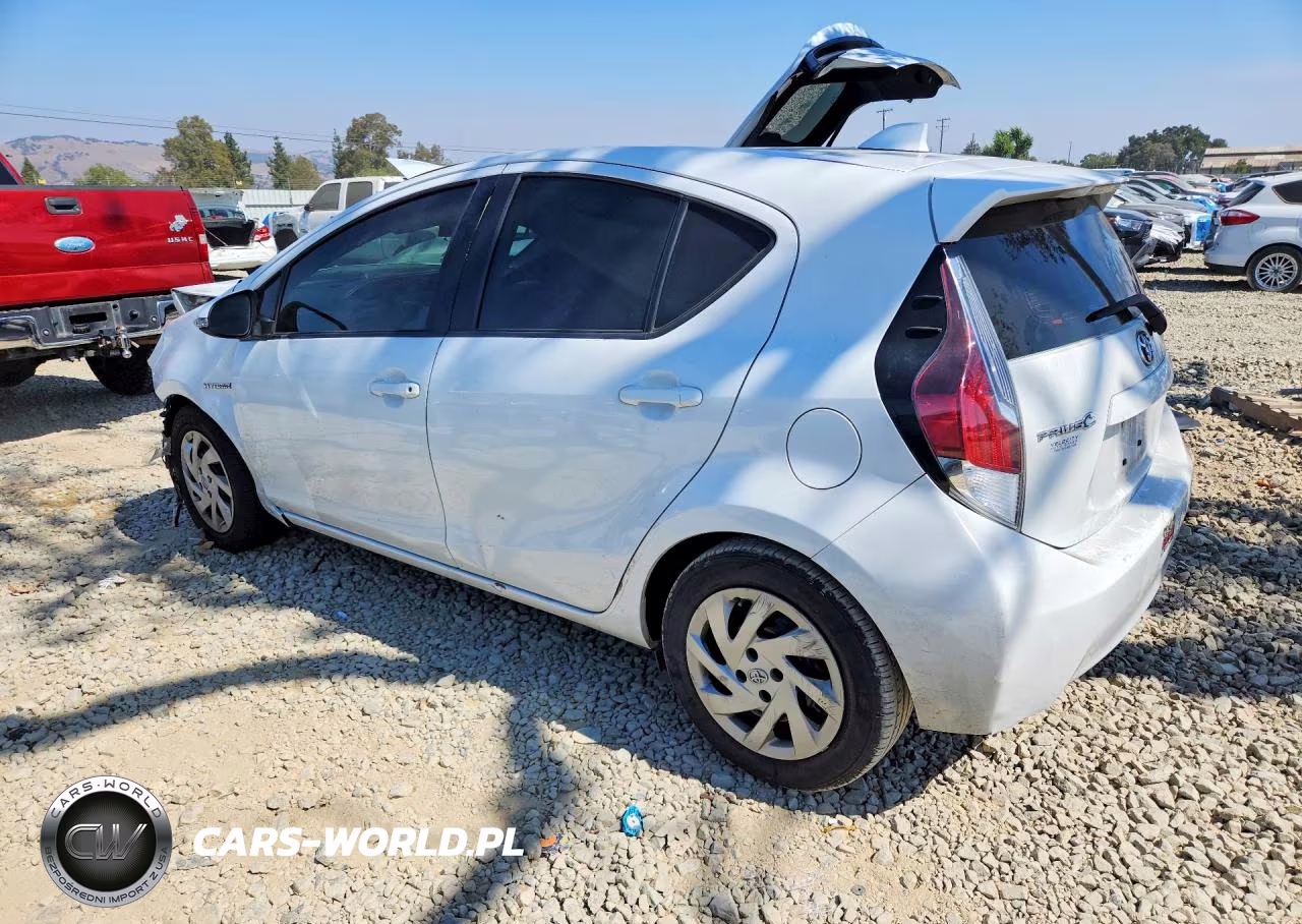 2015 Toyota Prius C One VIN:JTDKDTB34F1578014 - 2
