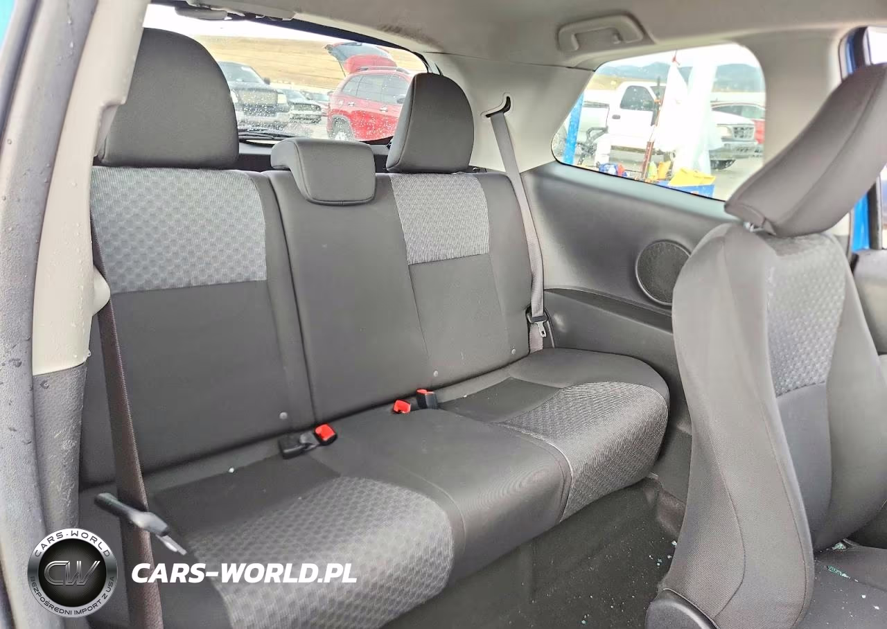 2015 Toyota Yaris 3-Door L VIN:VNKJTUD32FA044132 - 10
