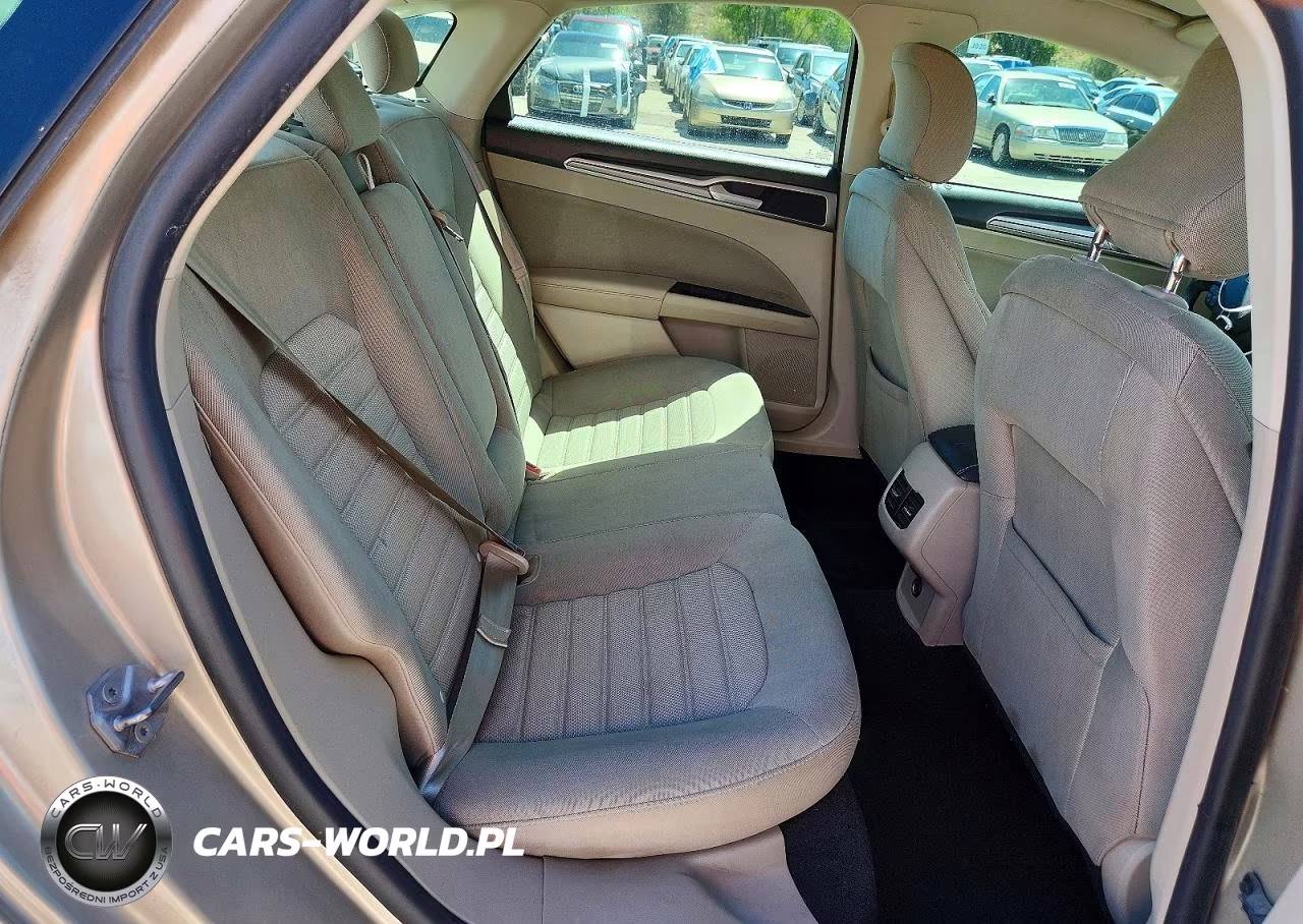 2019 Ford Fusion Se VIN:3FA6P0T99KR251236 - 10
