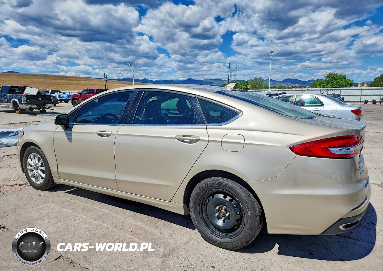 2019 Ford Fusion Se VIN:3FA6P0T99KR251236 - 2