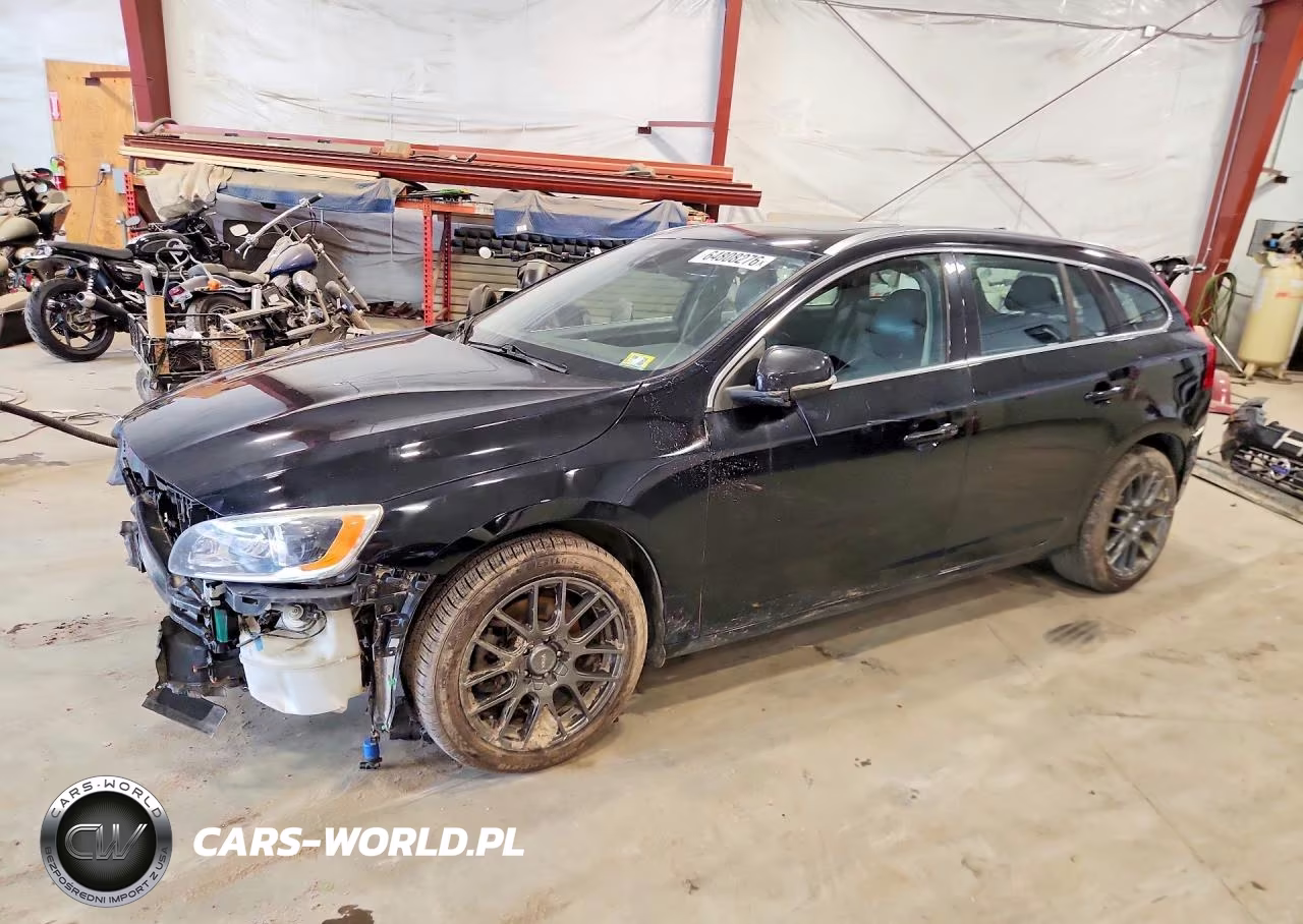 2016 Volvo V60 T5 Platinum