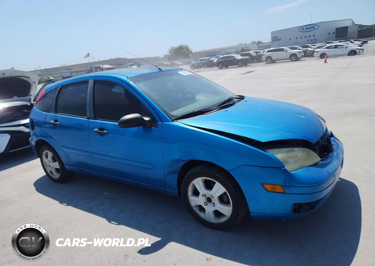 2007 Ford Focus Zx5 VIN:1FAFP37N47W307113 - 4