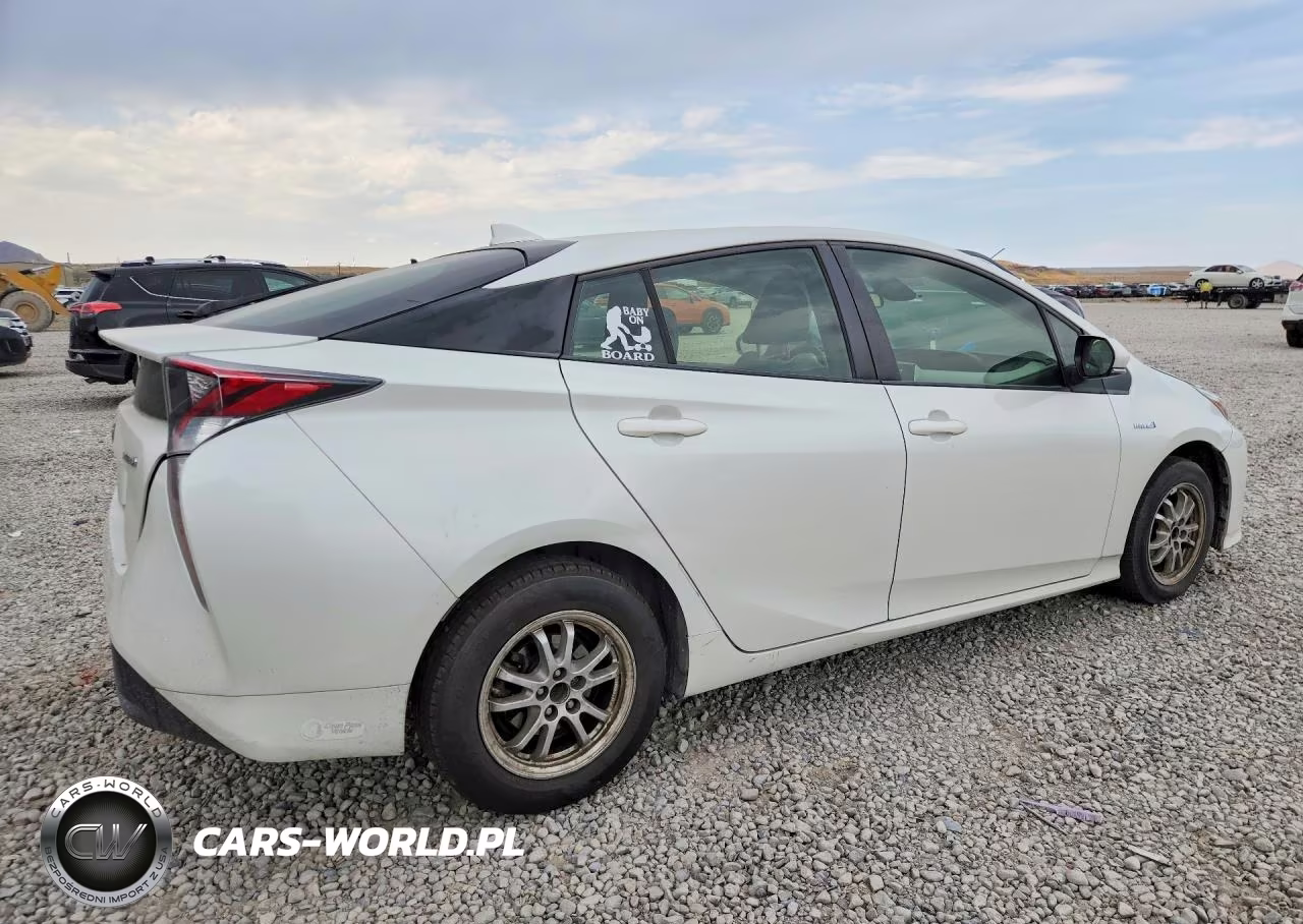 2017 Toyota Prius Two VIN:JTDKBRFU5H3031594 - 3