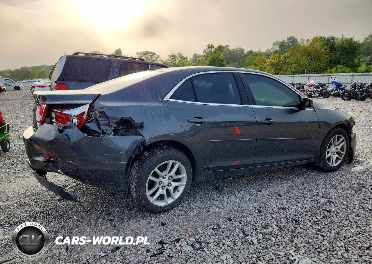 2014 Chevrolet Malibu 1Lt VIN:1G11C5SL6EF191257 - 3