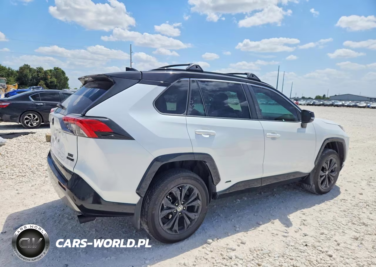 2024 Toyota Rav4 Xse VIN:4T3E6RFV5RU169810 - 3