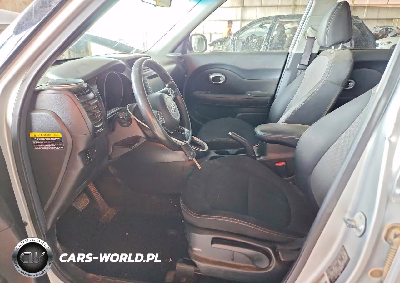 2019 Kia Soul + VIN:KNDJP3A52K7656173 - 7