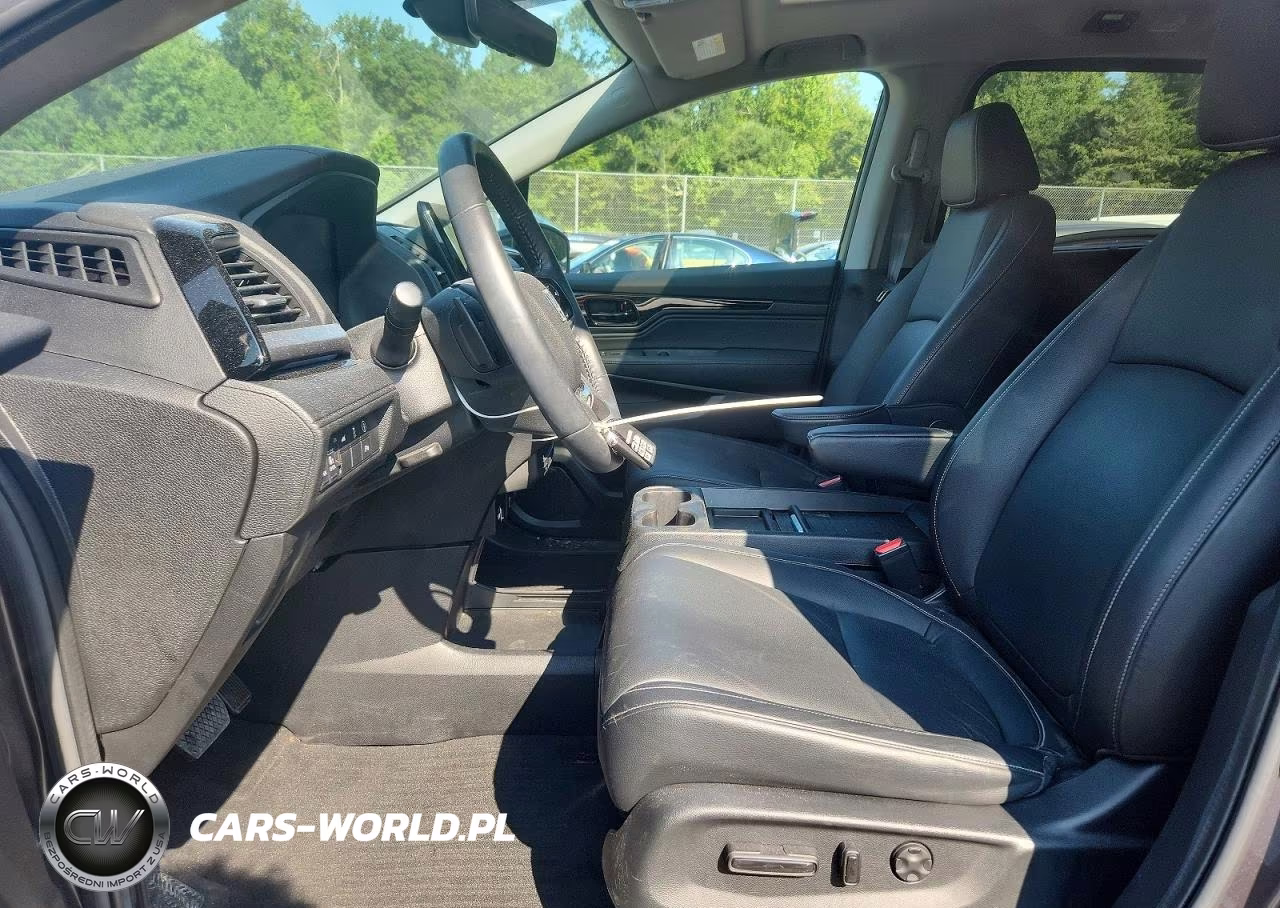 2024 Honda Odyssey Touring VIN:5FNRL6H82RB055169 - 7