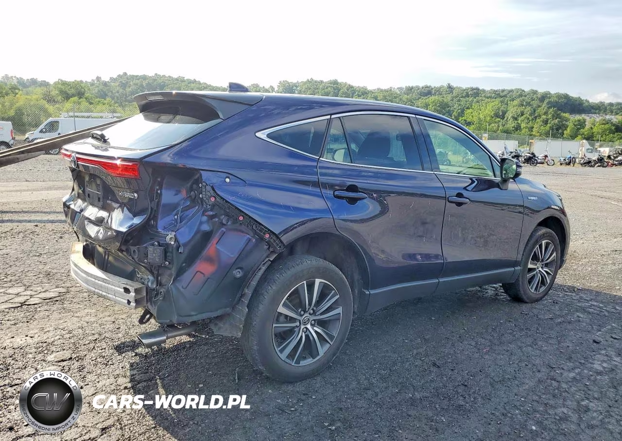 2021 Toyota Venza Le VIN:JTEAAAAH1MJ015212 - 3
